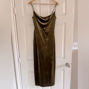 Size 4 Taylor Olive Green Velvet Midi Dress